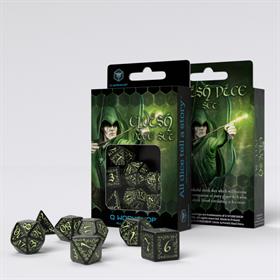 Elvish Black & GloW-IN-ThE-Dark Dice Set (7)